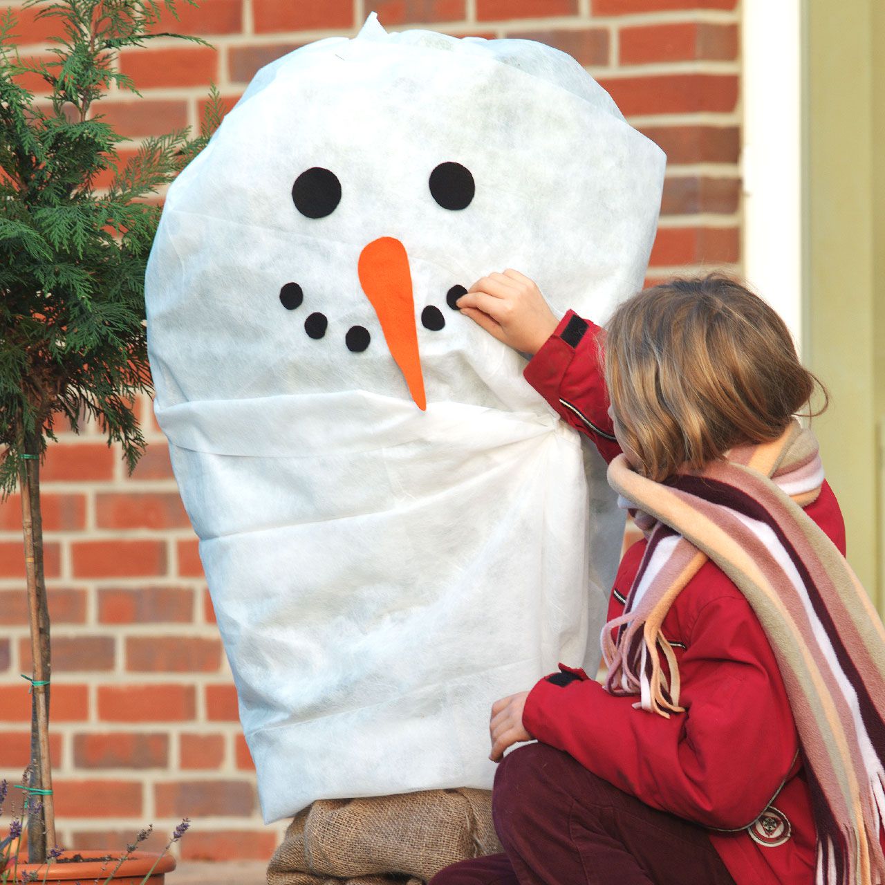 V11702_Winterschutz-Vlieshaube_Schneemann_Set_weiss_2_1280x1280.jpg V11702_Winterschutz-Vlieshaube_Schneemann_Set_weiss_2_1280x1280.jpg